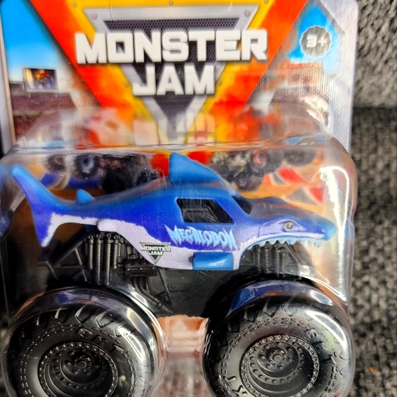 3 Collectibles Monster Jam Toy Trucks - Picture 4 of 5